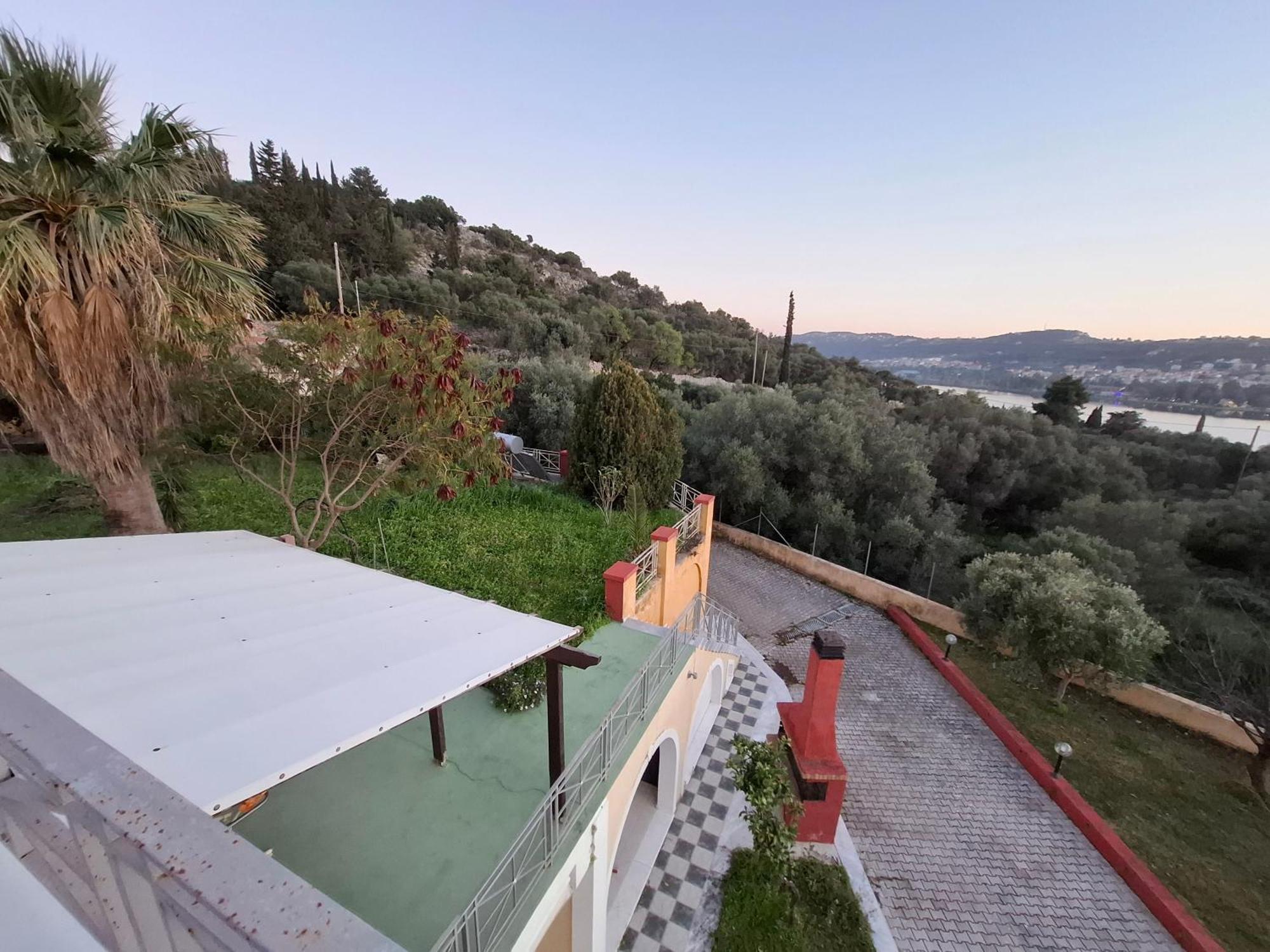 Acqui Villa Аргостолион Екстериор снимка