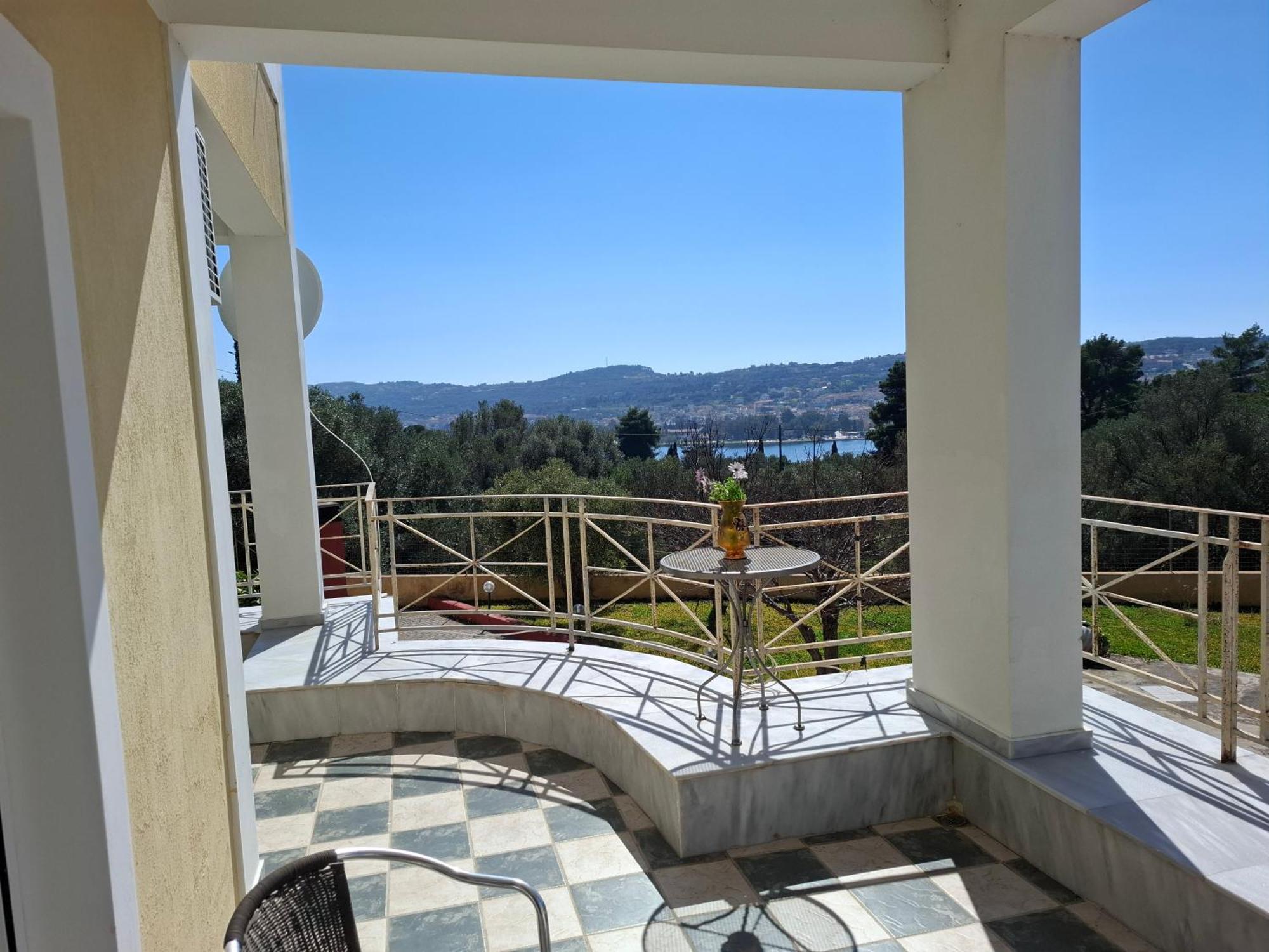 Acqui Villa Аргостолион Екстериор снимка