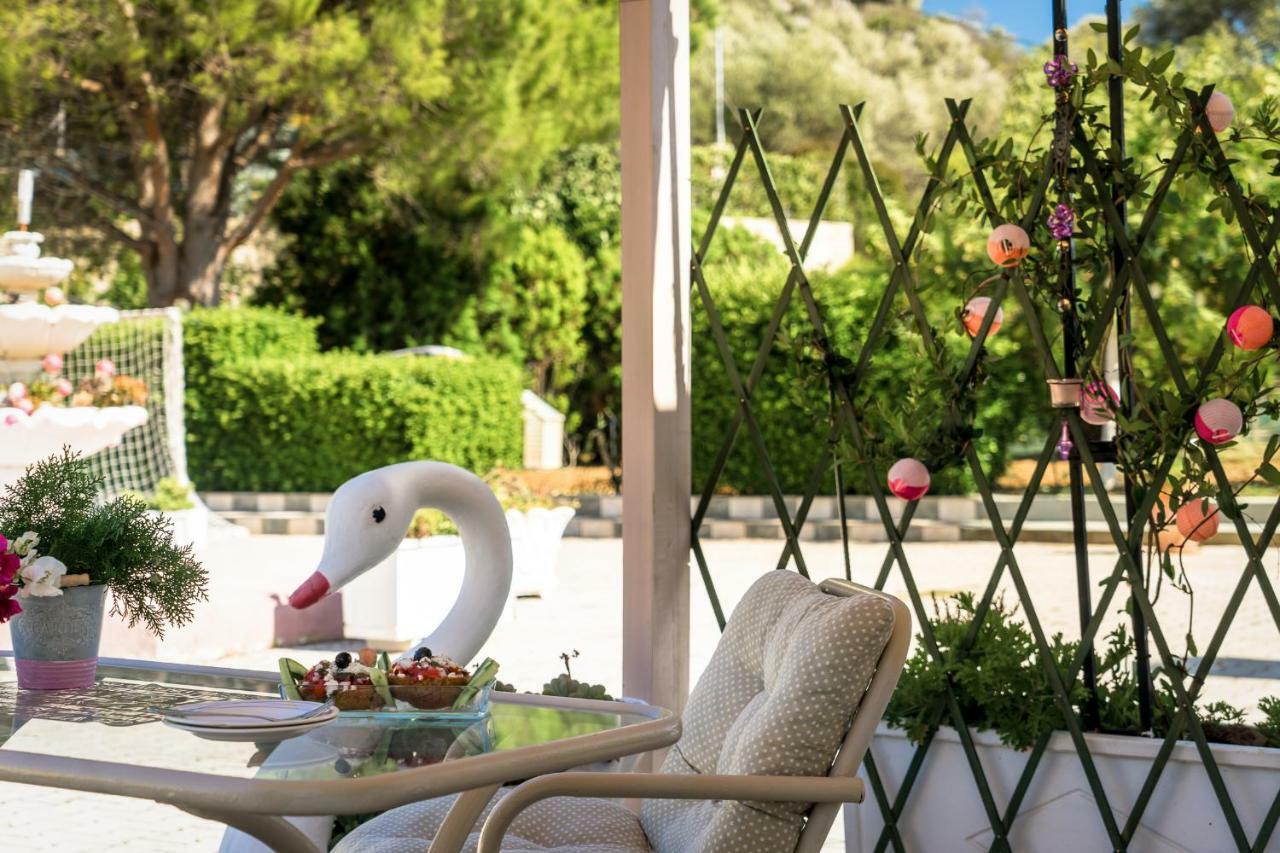 Acqui Villa Аргостолион Екстериор снимка