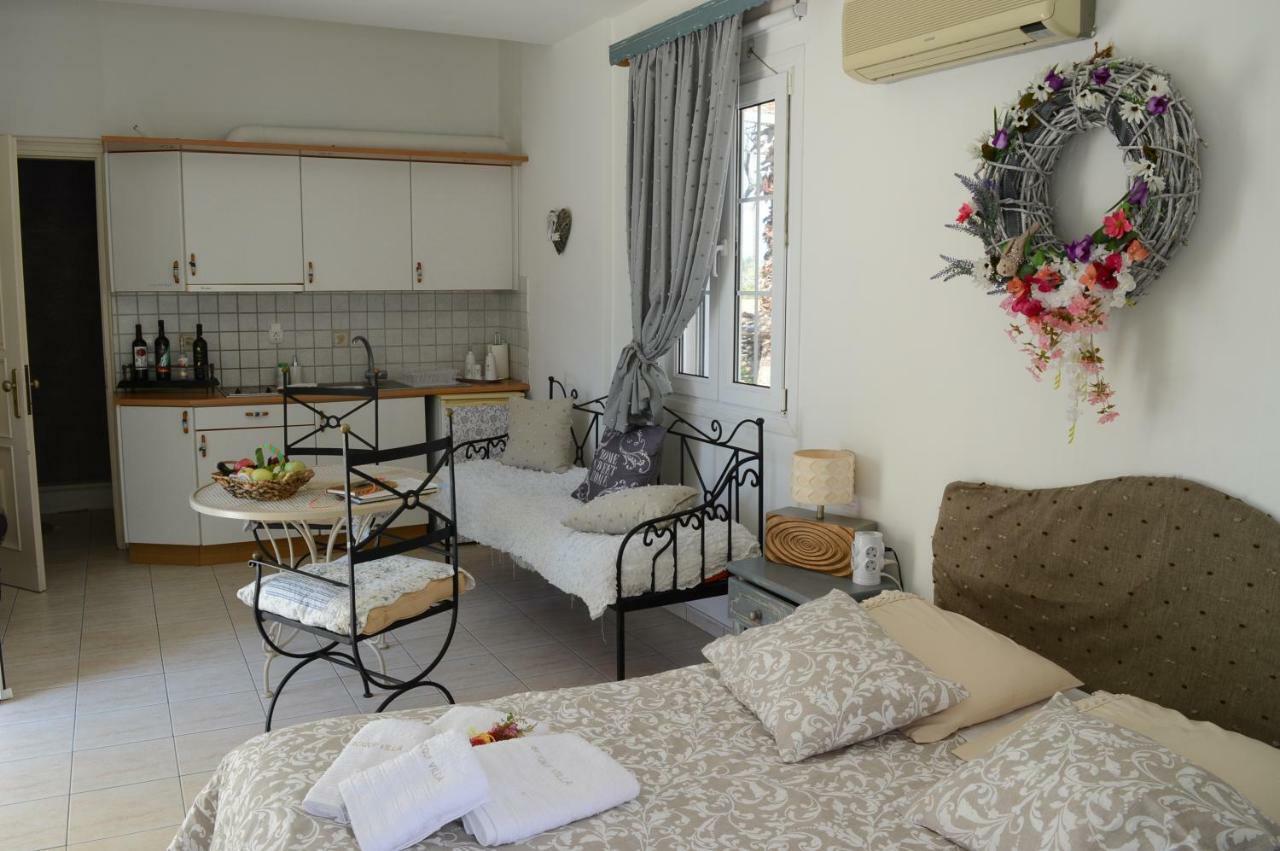 Acqui Villa Аргостолион Екстериор снимка